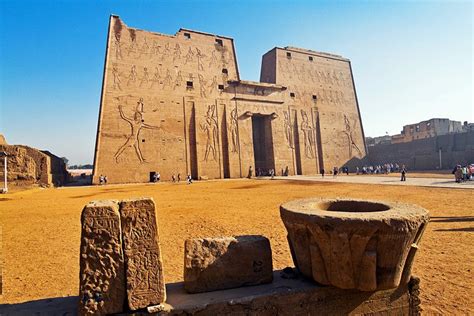 ¡Sumérgete en la Historia con el Templo de Horus en Edfu!