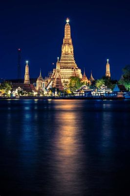 ¡El Templo Wat Arun: Una joya dorada a la orilla del Chao Phraya!